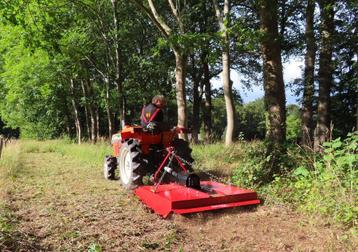 Weidebloters voor minitrekker /  Minitractor beschikbaar voor biedingen