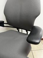 Ergonomische Humanscale bureaustoel, inclusief hoofdsteun, Ergonomisch, Bureaustoel, Zo goed als nieuw, Zwart