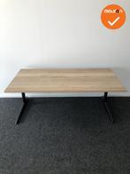 Ahrend 500 elektrischverstelbaar bureau - nieuw blad naar ke, Werkplek, Ophalen of Verzenden, Gebruikt, Bureau