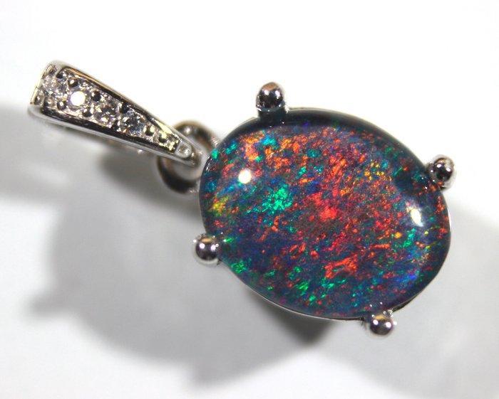 Ct. 5,90 Pendent in zilver met Australian Opal Triplet, Verzamelen, Mineralen en Fossielen