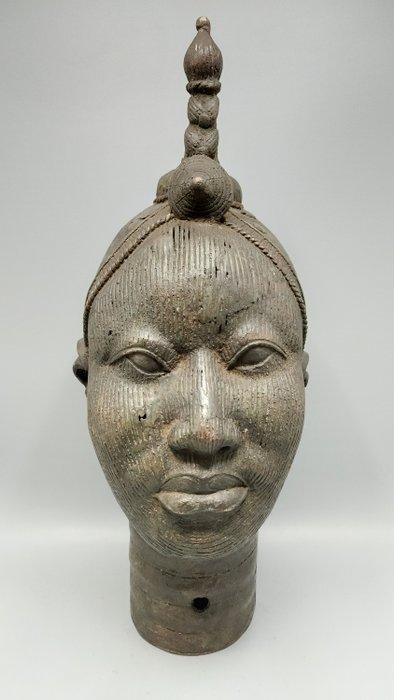 prachtig Ifé herdenkingshoofd - bini /edo - Nigeria  (Zonder, Antiek en Kunst, Kunst | Niet-Westerse kunst