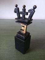 Artihove - Beeldje - Met ons samenwerken 1+1=3 - Brons,, Antiek en Kunst