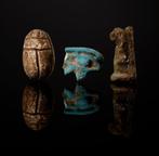 Oud-Egyptisch Faience God Thoth, Udjat en scarabee-amuletten