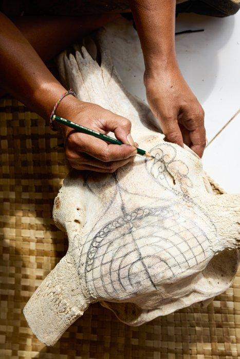 Geen minimumprijs - Met de hand gesneden zwarte, Antiek en Kunst, Kunst | Designobjecten