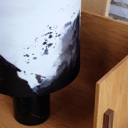 Dyberg Larsen - Tafellamp - Marmer - Textiel, Zwart marmer -, Antiek en Kunst, Antiek | Lampen