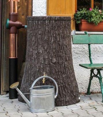 250 liter regenton Boomstam beschikbaar voor biedingen
