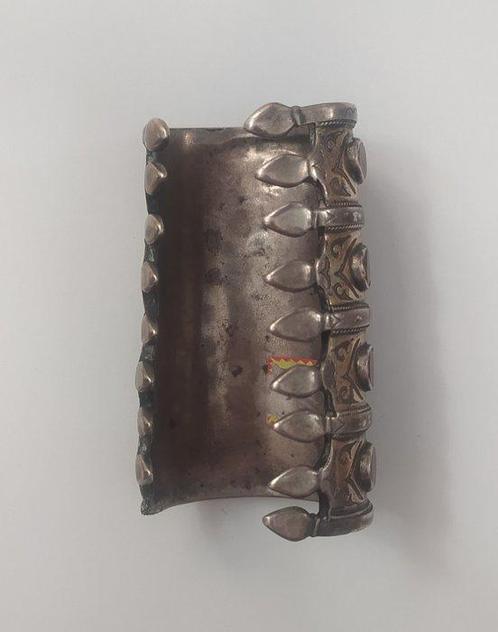 Grote Tekke-armband - Zilver - Turkmenistan - Begin 20e eeuw, Antiek en Kunst, Kunst | Niet-Westerse kunst
