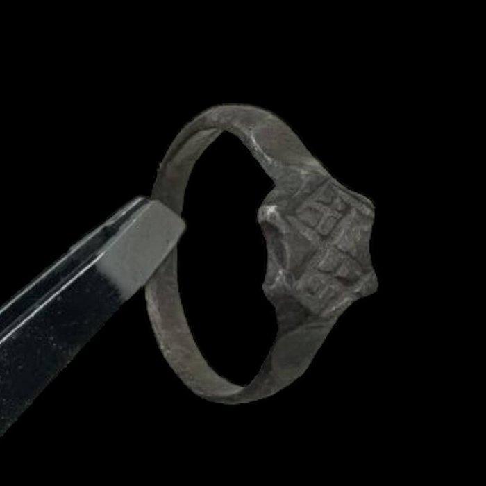 Middeleeuws zilveren ring (Zonder Minimumprijs), Sieraden, Tassen en Uiterlijk, Antieke sieraden