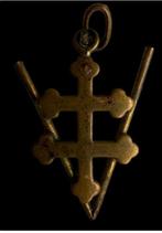 mysterieuze gotische victoriaanse Kruis van Lotharingen