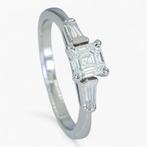 Zonder Minimumprijs - Ring Platina, GIA - 0.75ct. tw., Nieuw