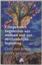Competent begeleiden van mensen met een verstandelijke, Boeken, C. den Besten, A. van Vulpen, Gelezen, Verzenden