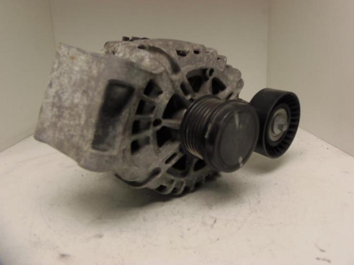 Dynamo 120A Ford Gebruikt, Auto-onderdelen, Motor en Toebehoren, Verzenden