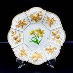 E.A.Leuteritz - Meissen - Antique - Fruits and Narcissus, Antiek en Kunst