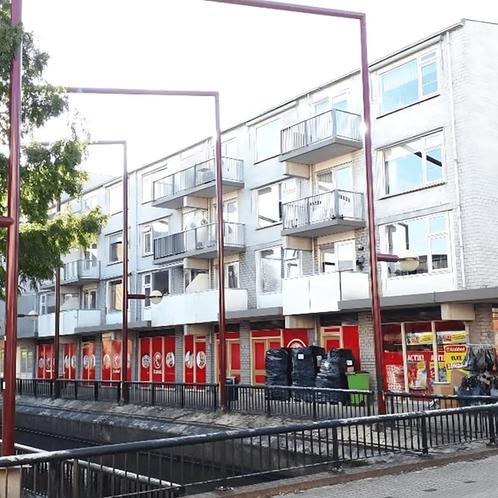Twee-slaapkamer appartement met balkon, Huizen en Kamers, Huizen te huur, Direct bij eigenaar, Appartement