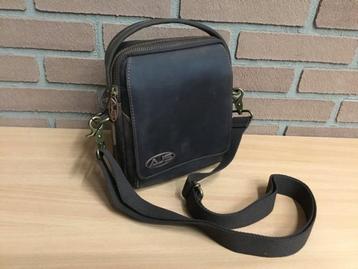 Handtas donker bruin leren crossbody bag 100% leer beschikbaar voor biedingen