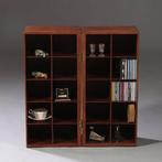 Uitzonderlijke vakjeskast als desk top organiser of hotel-, Antiek en Kunst, Antiek | Meubels | Tafels, Ophalen of Verzenden