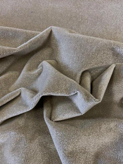 Prachtige zandkleurige licht iriserende fluweel van, Antiek en Kunst, Antiek | Kleden en Textiel