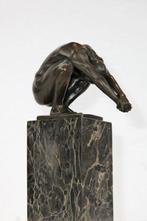 Beeld, de duiker - 23 cm - bronze marble, Antiek en Kunst, Kunst | Designobjecten