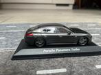 Maxichamps 1:43 - Modelauto - Porsche Panamera Turbo, Hobby en Vrije tijd, Modelauto's | 1:5 tot 1:12, Nieuw