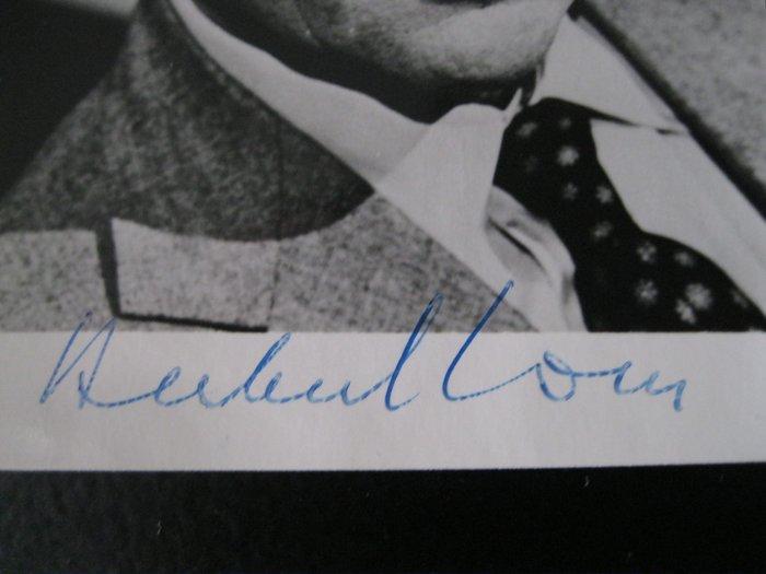 Pink Panther - Herbert Lom - signed in person - autograph,, Verzamelen, Film en Tv