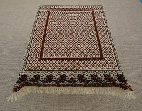 Smyrna tafelkleed Montreal 2 (99 euro karpetten), Antiek en Kunst, Antiek | Kleden en Textiel, Ophalen of Verzenden