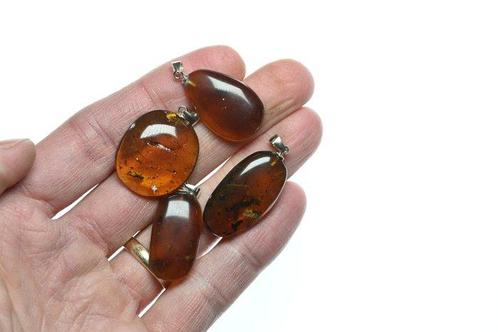 Sterling Zilveren Birmese Amber Hanger - Fossiele cabochon -, Verzamelen, Mineralen en Fossielen