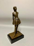 sculptuur, La petite danseuse naar Degas - 38 cm - Brons
