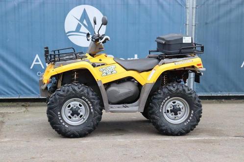 Veiling: Quad Bombardier OUTLANDER Benzine 2004, Motoren, Quads en Trikes, Ophalen