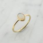 Gouden ring met edelopaal (witte opaal, witte edelopaal), Sieraden, Tassen en Uiterlijk, 18 tot 19, Gebruikt, Overige kleuren