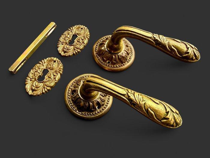 Rococo stijl Deurklink - 1920-1930 - Massief messing, Antiek en Kunst, Antiek | Overige Antiek