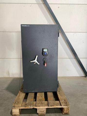 Chubbsafes ProGuard III-215 inbraakwerende kluis beschikbaar voor biedingen