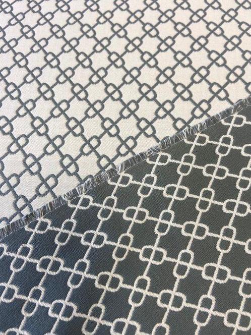Minotti - Hoge kwaliteit! Exclusieve ReAl stoffen! Luxe, Antiek en Kunst, Antiek | Kleden en Textiel