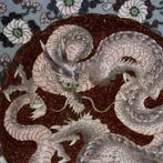 Plat en cloisonné email - Dragon - 19° Z. - Japan - Meiji, Antiek en Kunst