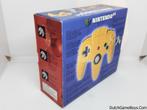 Nintendo 64 / N64 - Controller - Yellow - Boxed, Spelcomputers en Games, Spelcomputers | Nintendo 64, Gebruikt, Verzenden