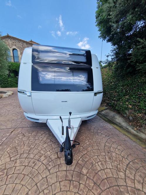 HOBBY 660WQM Maxia Prachtige luxe bungalow op wielen 2023, Caravans en Kamperen, Caravans, 1500 - 2000 kg, 100 kg of meer, Airco