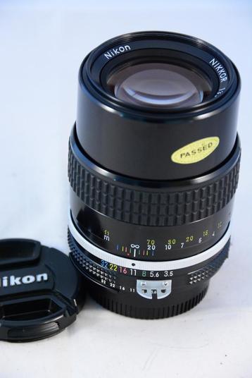 Nikon Nikkor 135mm/3.5 Ai MF VINTAGE PRIME in TOP STAAT beschikbaar voor biedingen