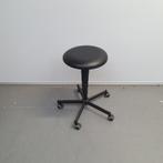 Werkkruk - zwart leder - in hoogte verstelbaar 50-66 cm, Huis en Inrichting, Barkrukken, Ophalen of Verzenden, Nieuw