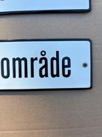 Set van drie originele emaille borden met de Zweedse tekst