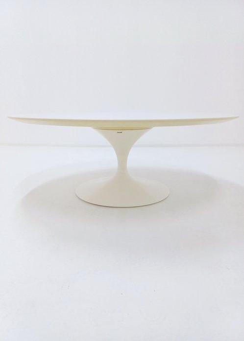 Knoll International - Eero Saarinen - Salontafel - Tulpen -, Antiek en Kunst, Kunst | Designobjecten