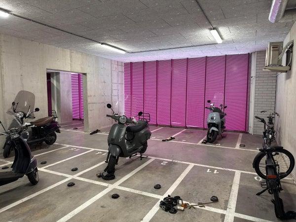 Te huur Woning/appartement in Amsterdam, 1 kamer(s) 28 m², Huizen en Kamers, Huizen te huur, Direct bij eigenaar, A, Noord-Holland