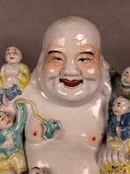 Figuur - Yellow buddha with children - Porselein - China