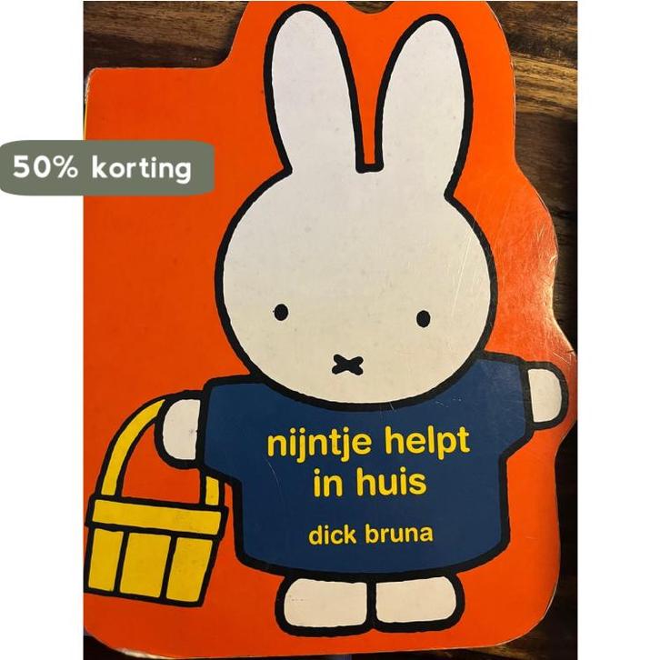 Nijntje helpt in huis / Nijntje 9789056474775 Dick Bruna, Boeken, Kinderboeken | Baby's en Peuters, Gelezen, Verzenden