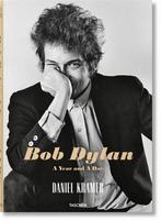 9783836571005 Daniel Kramer. Bob Dylan. A Year and a Day, Gelezen, Robert Santelli, Verzenden