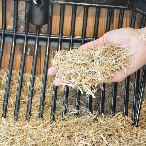 Gehakseld Tarwestro € 6,85 exl Btw per baal thuis geleverd, Dieren en Toebehoren, Paarden