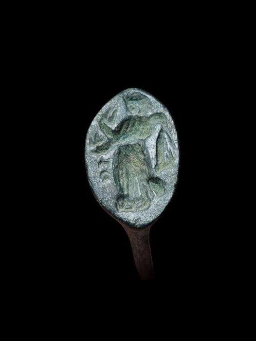 Oud-Grieks, Hellenistisch Bronze Rare Nike Seal Ring (Zonder, Sieraden, Tassen en Uiterlijk, Antieke sieraden