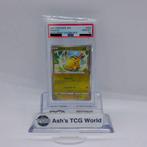 Pokémon - 1 Graded card - PIKACHU 25TH ANNIV-GOLDEN BOX, Hobby en Vrije tijd, Verzamelkaartspellen | Pokémon, Nieuw