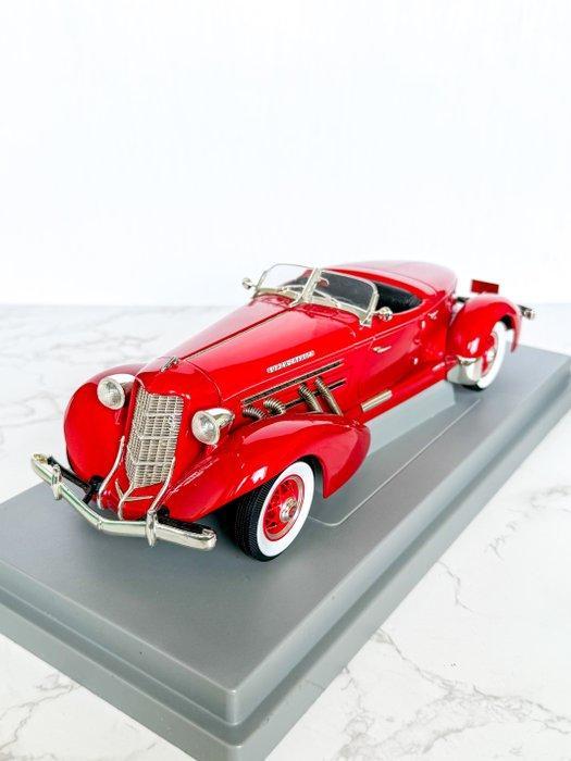 American Muscle 1:18 - Modelauto - 1935 Auburn 851 Speedster, Hobby en Vrije tijd, Modelauto's | 1:5 tot 1:12