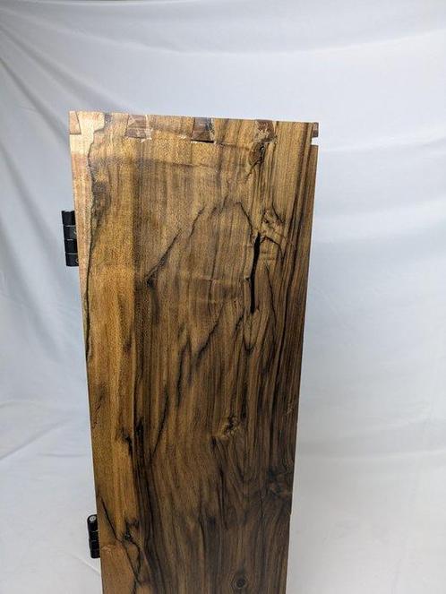 Stojanovi Shaker-Stil - Medicijnkastje - Walnoot - Wandkast, Antiek en Kunst, Kunst | Designobjecten
