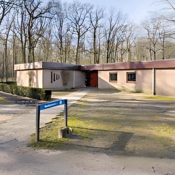 Gemeubileerde benedenwoning met tuin en wasmachine... beschikbaar voor biedingen