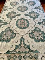 Antieke kanten mantel uit Burano, prachtig handgemaakt